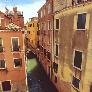 Appartement Mansarda Querini Venise